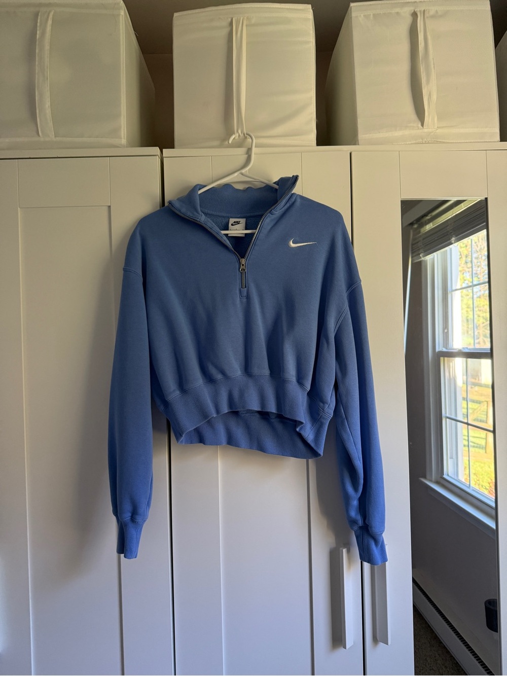 Nike Women's Periwinkle Half‑Zip Cropped Sweatshirt